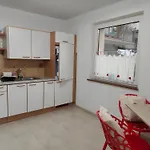 דירה Hexagon ספיטל אן דר דראו